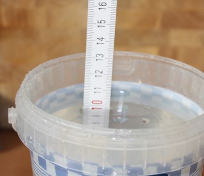 Fullbucket IMG 2379.JPG